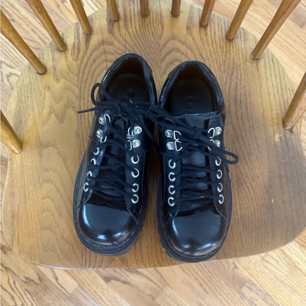 UNIF Seek Shoes - Picture 2 of 5